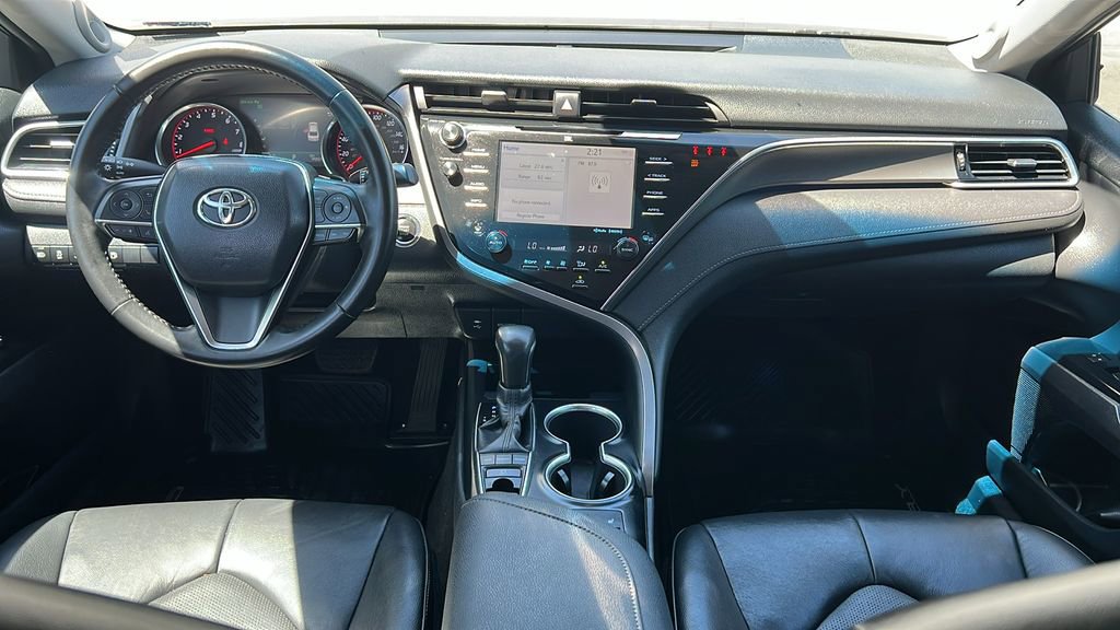 Used 2018 Toyota Camry XSE w/ Audio Package FWD image 9