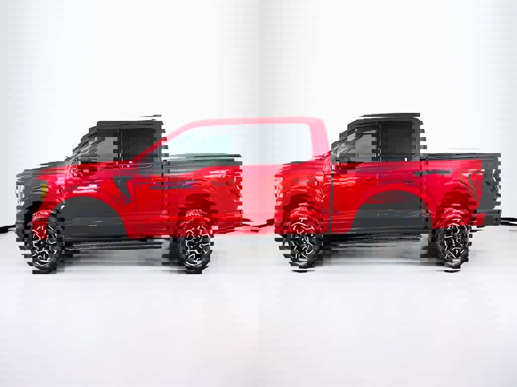 Certified 2022 Ford F150 XLT w/ Equipment Group 302A High image 2