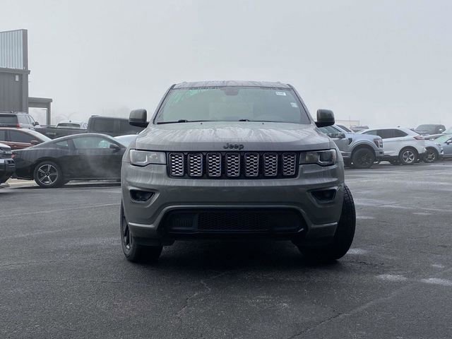 Used 2020 Jeep Grand Cherokee Altitude image 8