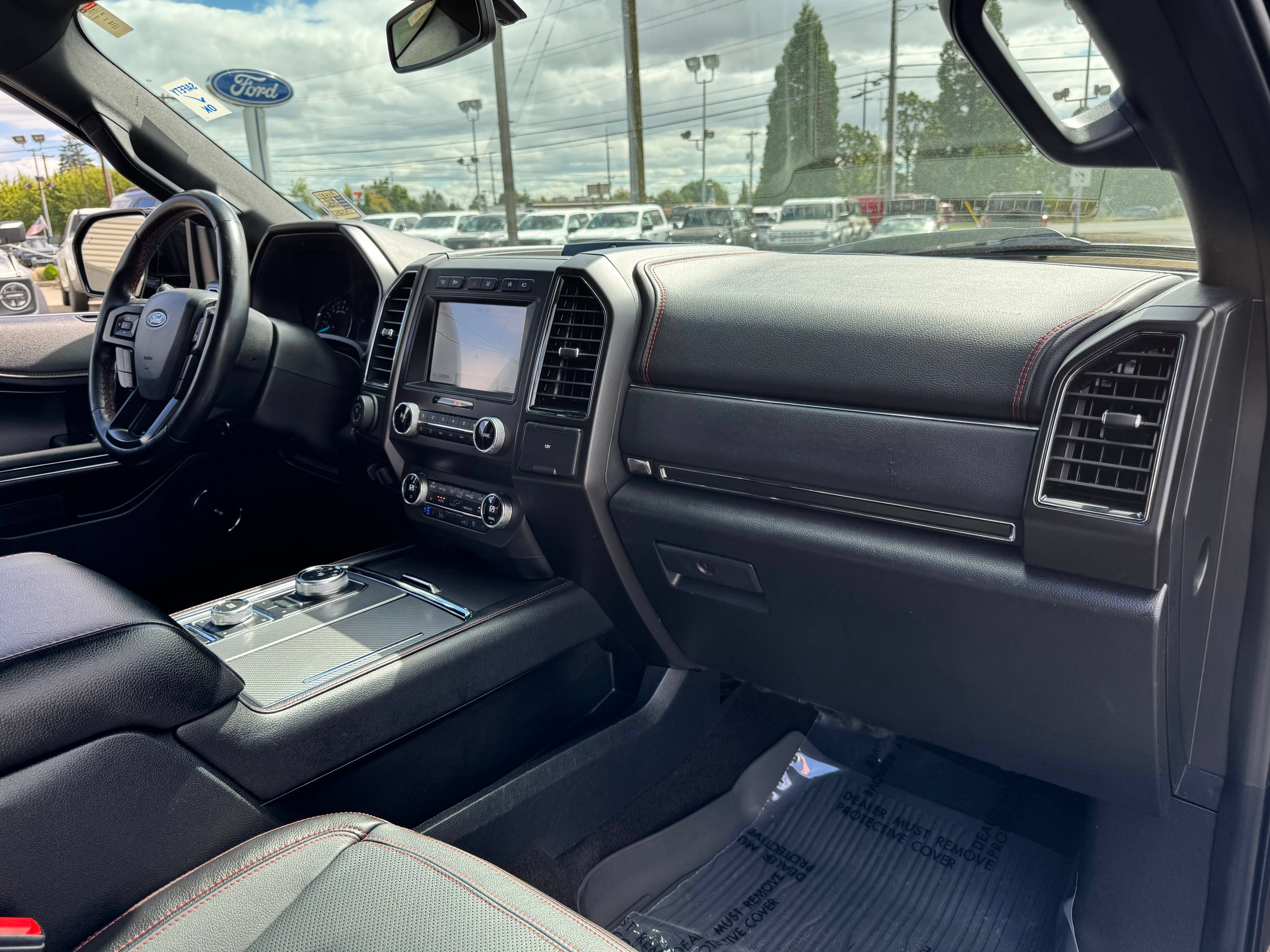 Certified 2020 Ford Expedition Limited w/ Equipment Group 303A AWD/4WD image 23