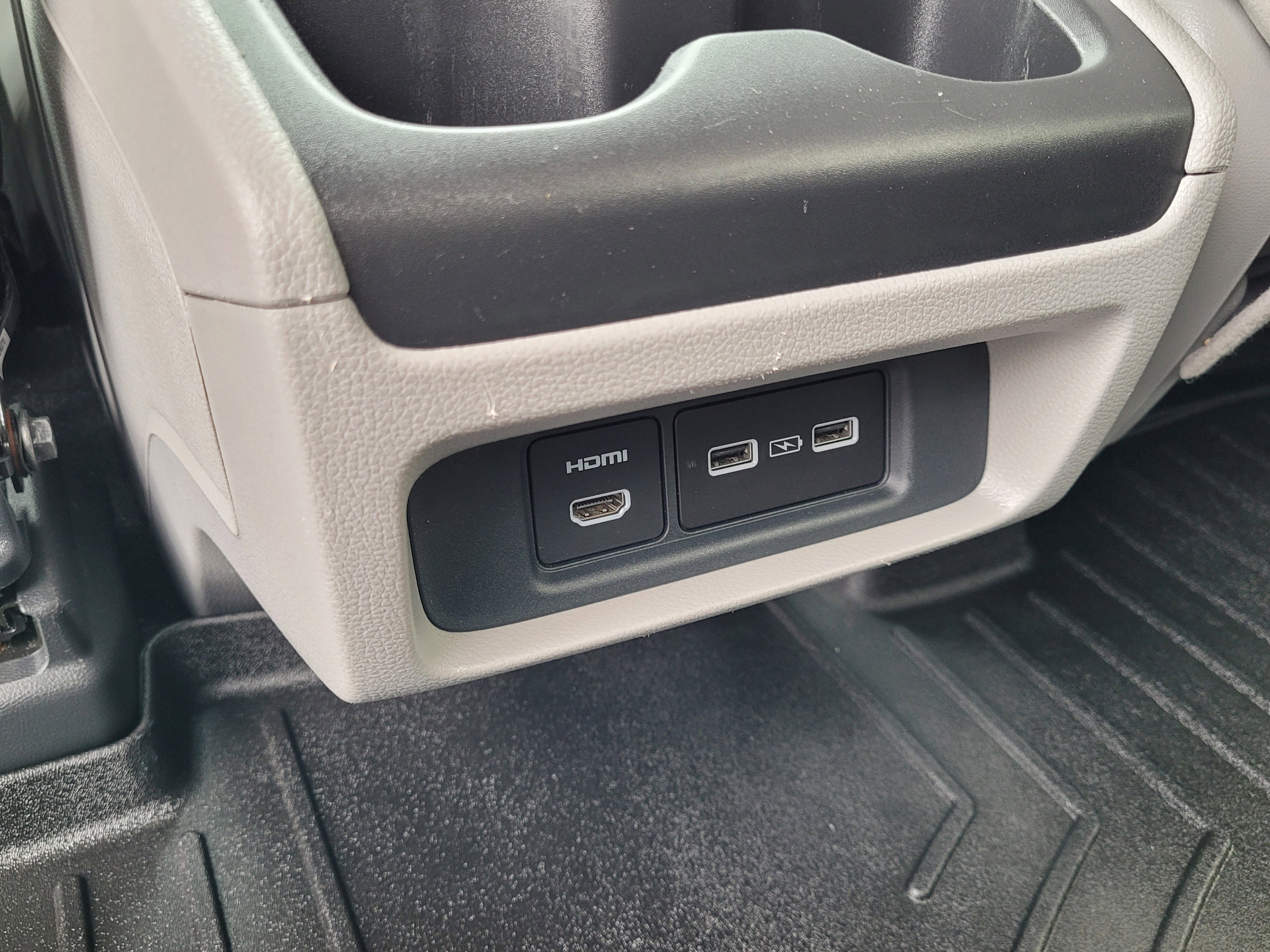 Used 2024 Honda Odyssey Elite image 25