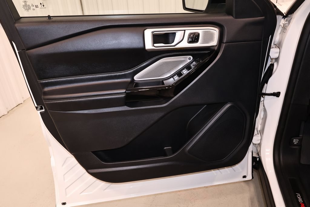 Certified 2022 Ford Explorer ST w/ Equipment Group 401A AWD/4WD image 11