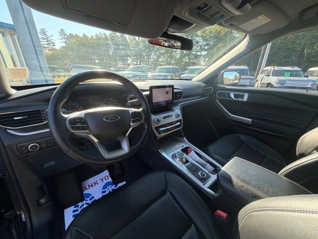 Certified 2023 Ford Explorer XLT w/ Equipment Group 202A AWD/4WD image 15