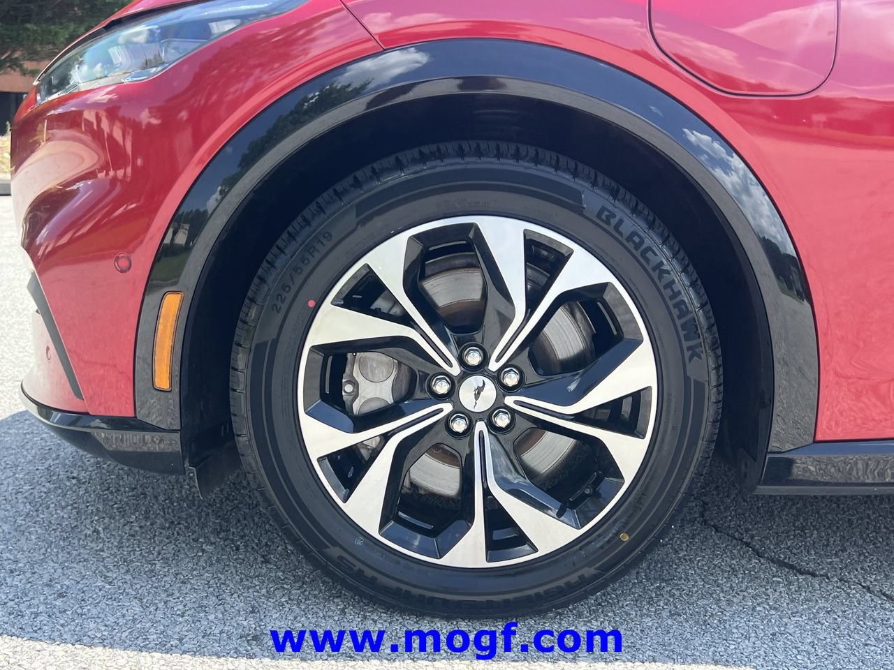 Certified 2023 Ford Mustang Mach-E Premium AWD/4WD image 34