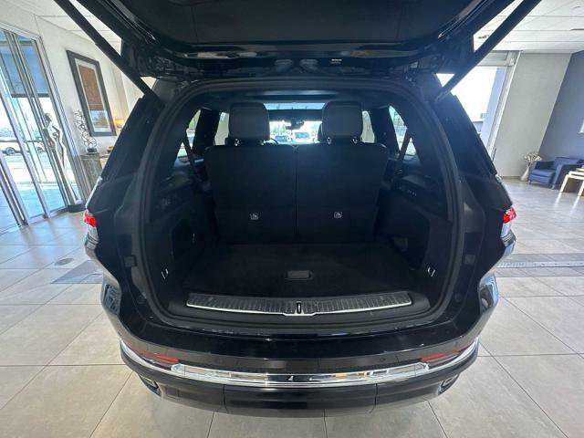Used 2023 Jeep Grand Cherokee L Overland AWD/4WD image 25