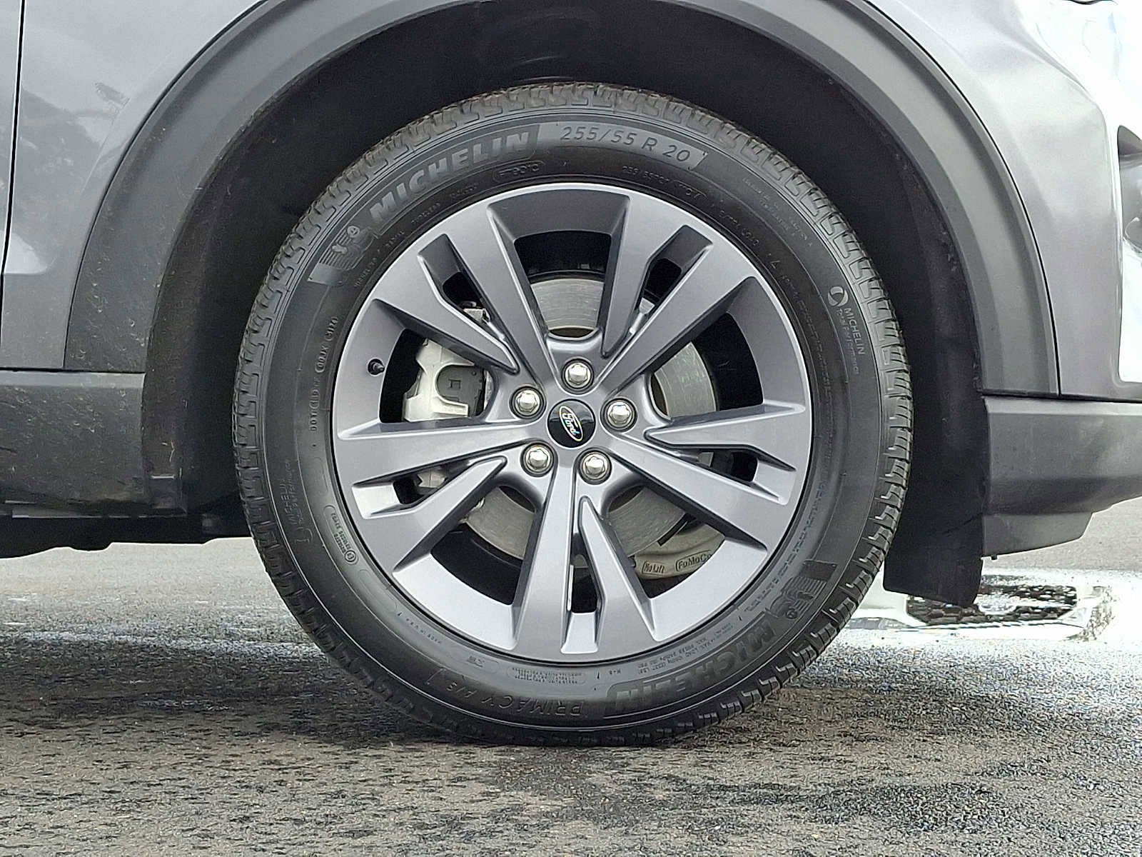 Certified 2025 Ford Explorer Active w/ Active Comfort Package image 8