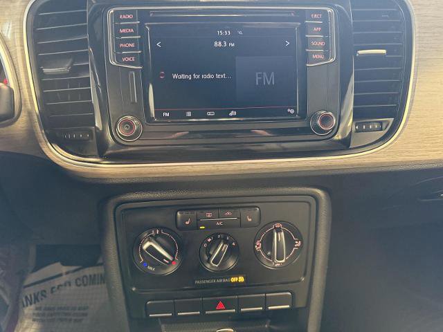 Used 2018 Volkswagen Beetle 2.0T Coast image 18