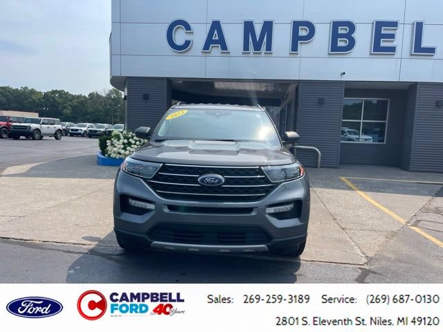 Certified 2023 Ford Explorer XLT w/ Equipment Group 202A AWD/4WD image 8