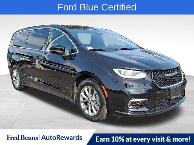 Used 2026 Chrysler Pacifica Limited