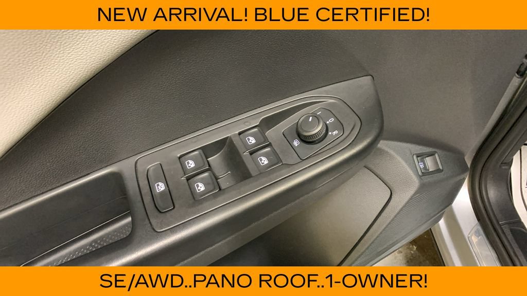 Used 2022 Volkswagen Taos SE w/ Panoramic Sunroof Package FWD image 28