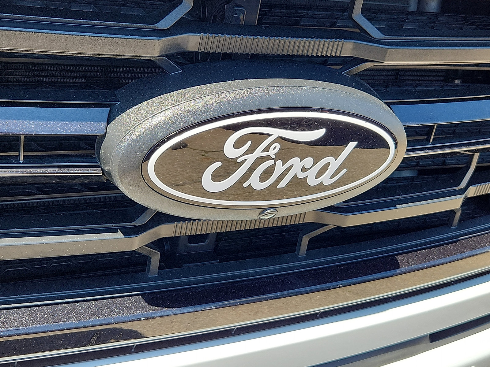 Certified 2024 Ford F150 XLT w/ Equipment Group 302A MID AWD/4WD image 31