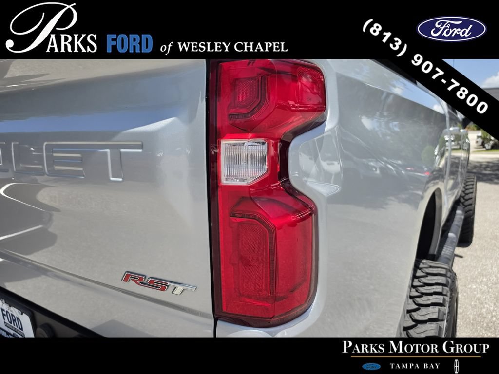 Used 2019 Chevrolet Silverado 1500 RST AWD/4WD image 7