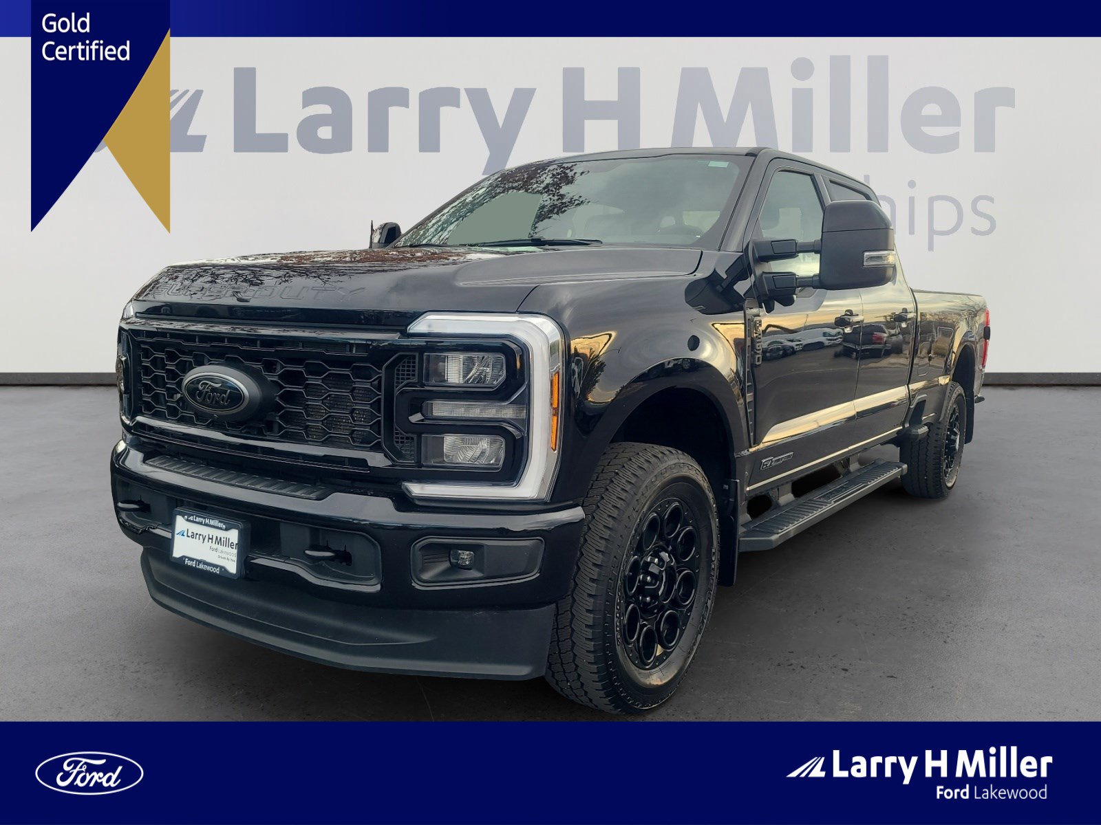 Certified 2025 Ford F350 Lariat w/ Black Appearance Package