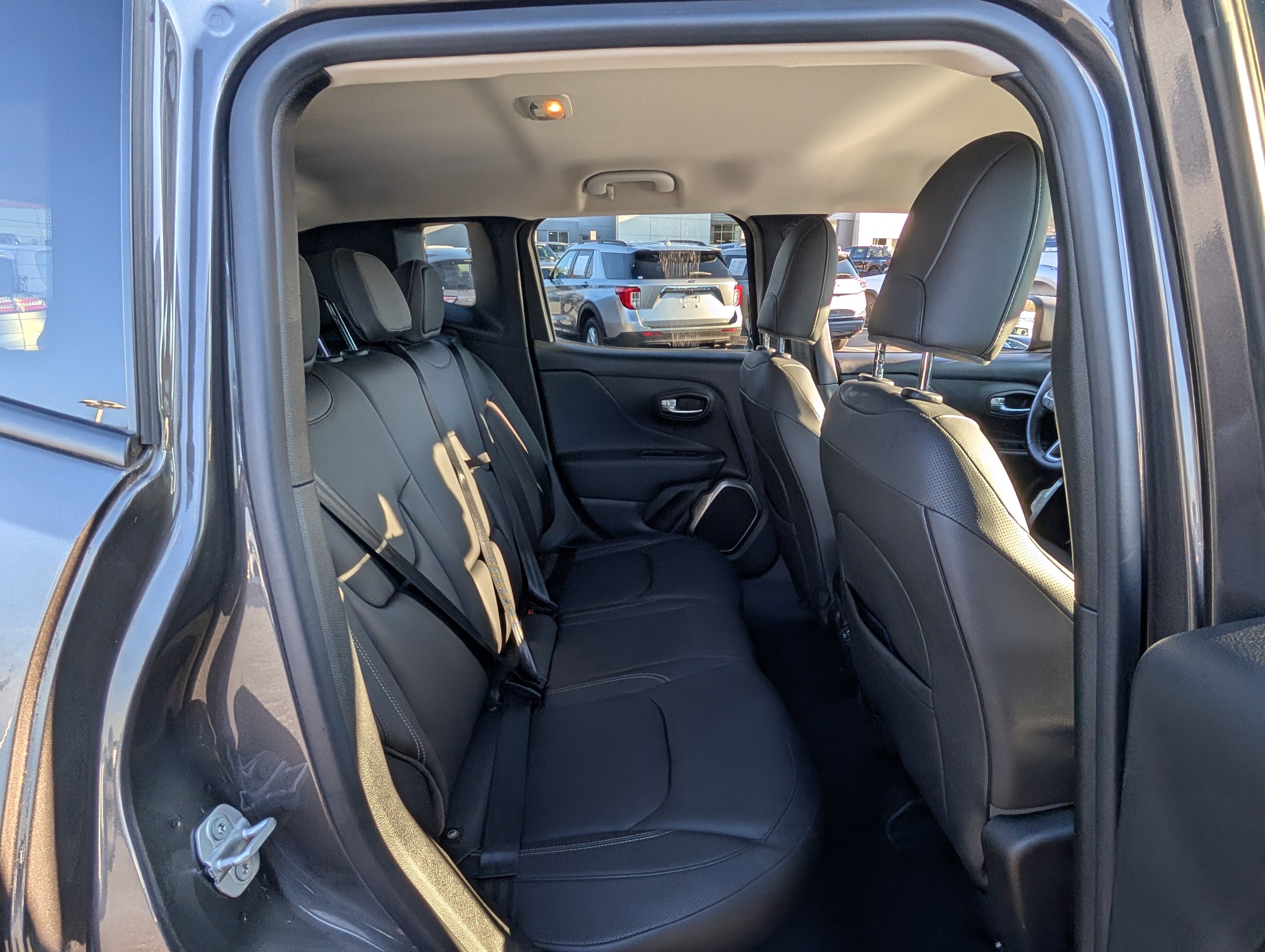 Used 2019 Jeep Renegade Limited w/ UConnect 8.4 Nav Group image 11