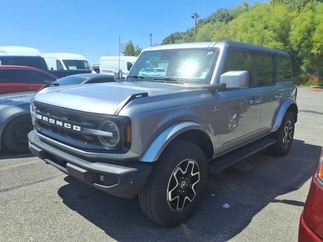 Certified 2024 Ford Bronco Outer Banks AWD/4WD image 1