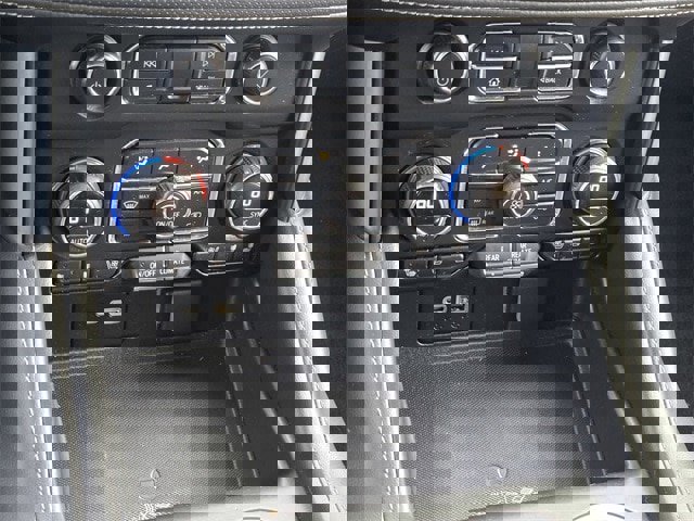 Used 2021 Chevrolet Tahoe Premier image 16