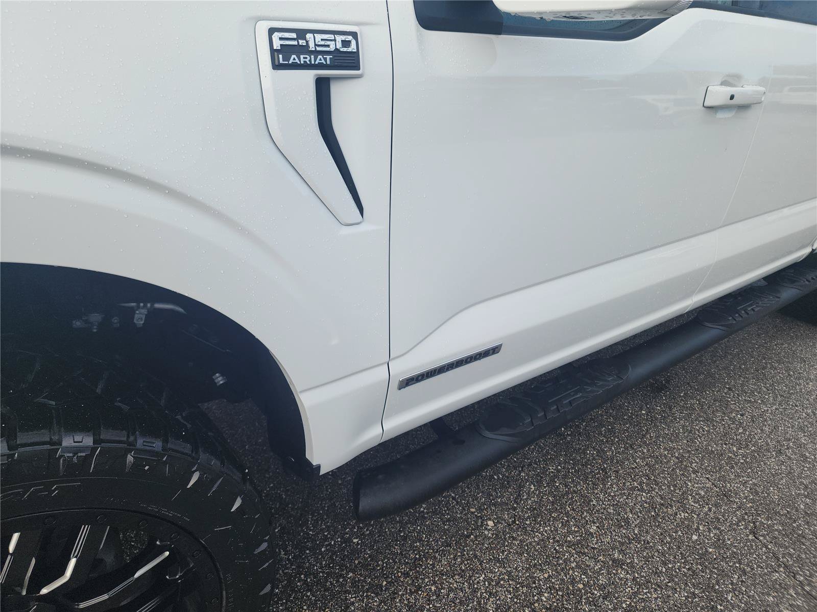 Certified 2022 Ford F150 Lariat w/ Equipment Group 502A High AWD/4WD image 10