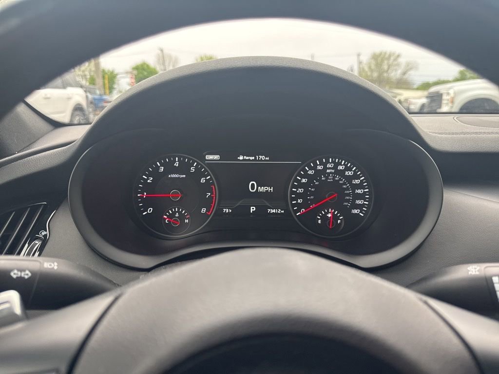 Used 2020 Kia Stinger GT1 AWD/4WD image 13