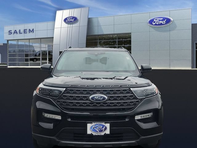 Certified 2023 Ford Explorer XLT w/ Equipment Group 202A AWD/4WD image 7