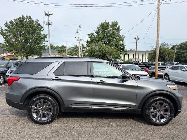 Certified 2024 Ford Explorer XLT w/ Equipment Group 202A AWD/4WD image 11