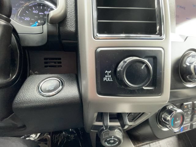 Certified 2020 Ford F350 Lariat w/ Lariat Ultimate Package AWD/4WD image 28