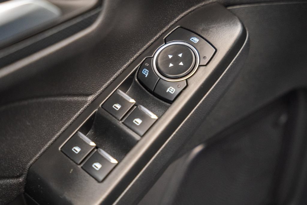Certified 2025 Ford Escape ST-Line AWD/4WD image 41