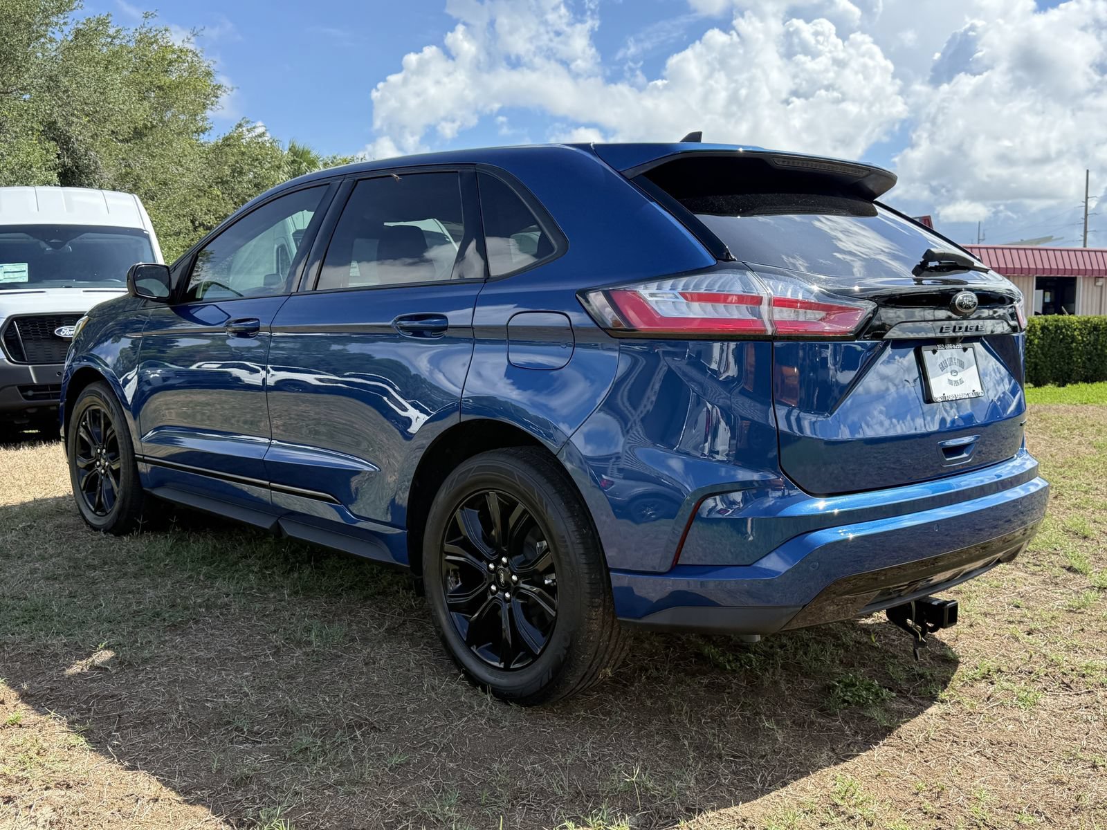 Certified 2022 Ford Edge SE w/ Black Appearance Package AWD/4WD image 7