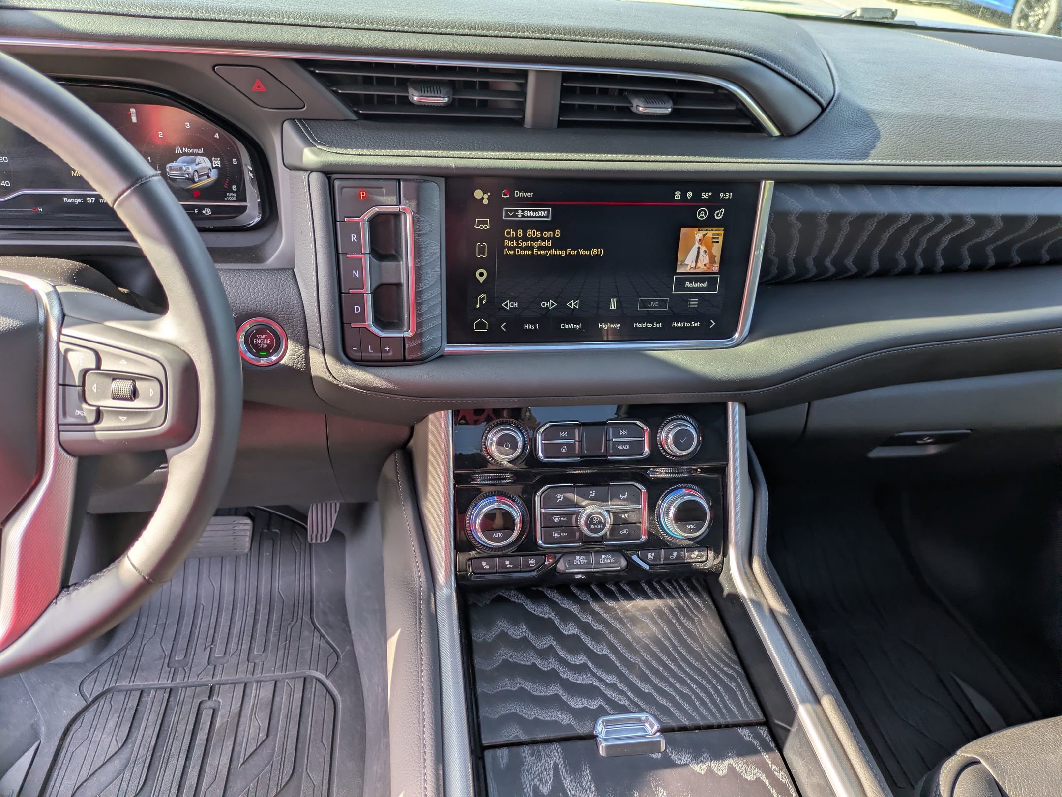 Used 2023 GMC Yukon Denali w/ LPO, Floor Liner Package AWD/4WD image 22