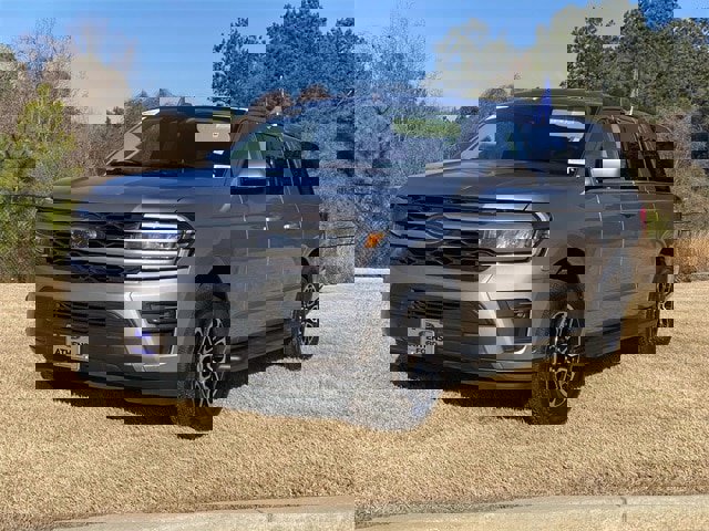 Certified 2024 Ford Expedition Max XLT image 47