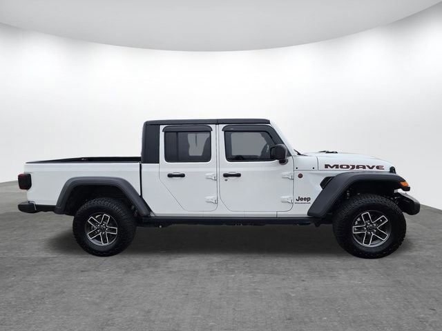 Used 2024 Jeep Gladiator Mojave image 5