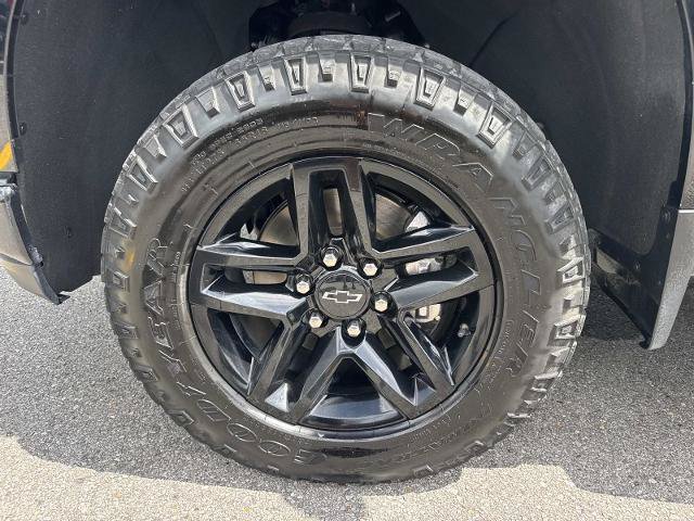 Used 2021 Chevrolet Silverado 1500 LT Trail Boss w/ Convenience Package II AWD/4WD image 9