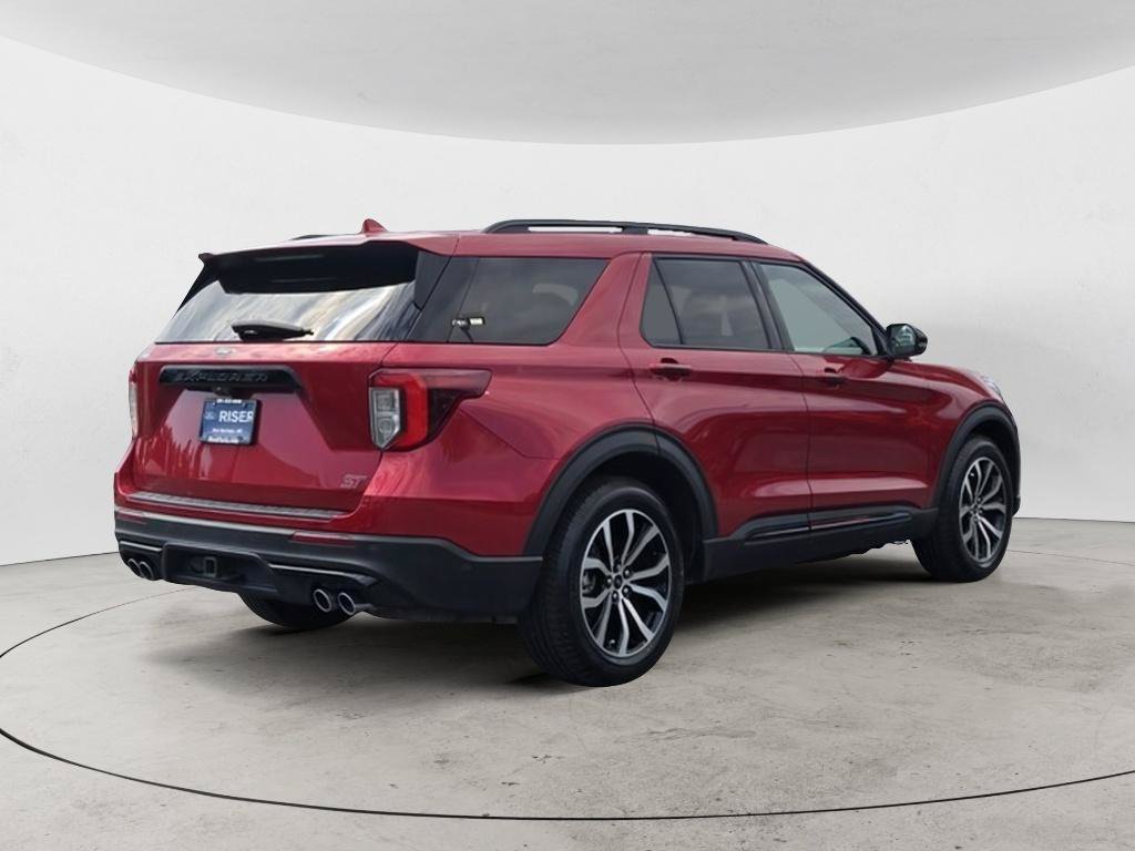 Certified 2020 Ford Explorer ST w/ Premium Technology Package AWD/4WD image 3