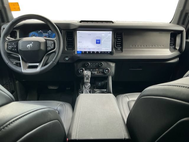 Certified 2025 Ford Bronco Badlands AWD/4WD image 12