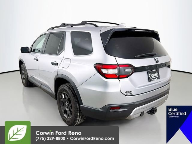 Used 2024 Honda Pilot TrailSport image 4