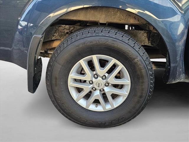 Used 2017 Nissan Frontier SV AWD/4WD image 18
