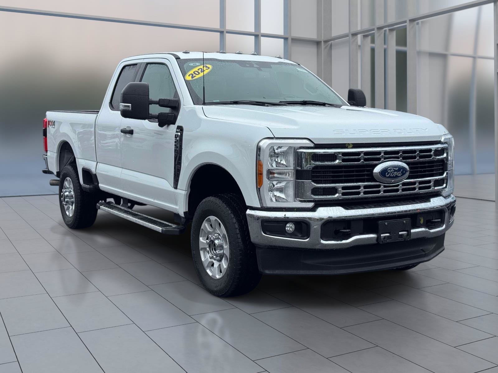 Certified 2023 Ford F250 XLT w/ 360-Degree Camera Package AWD/4WD image 2