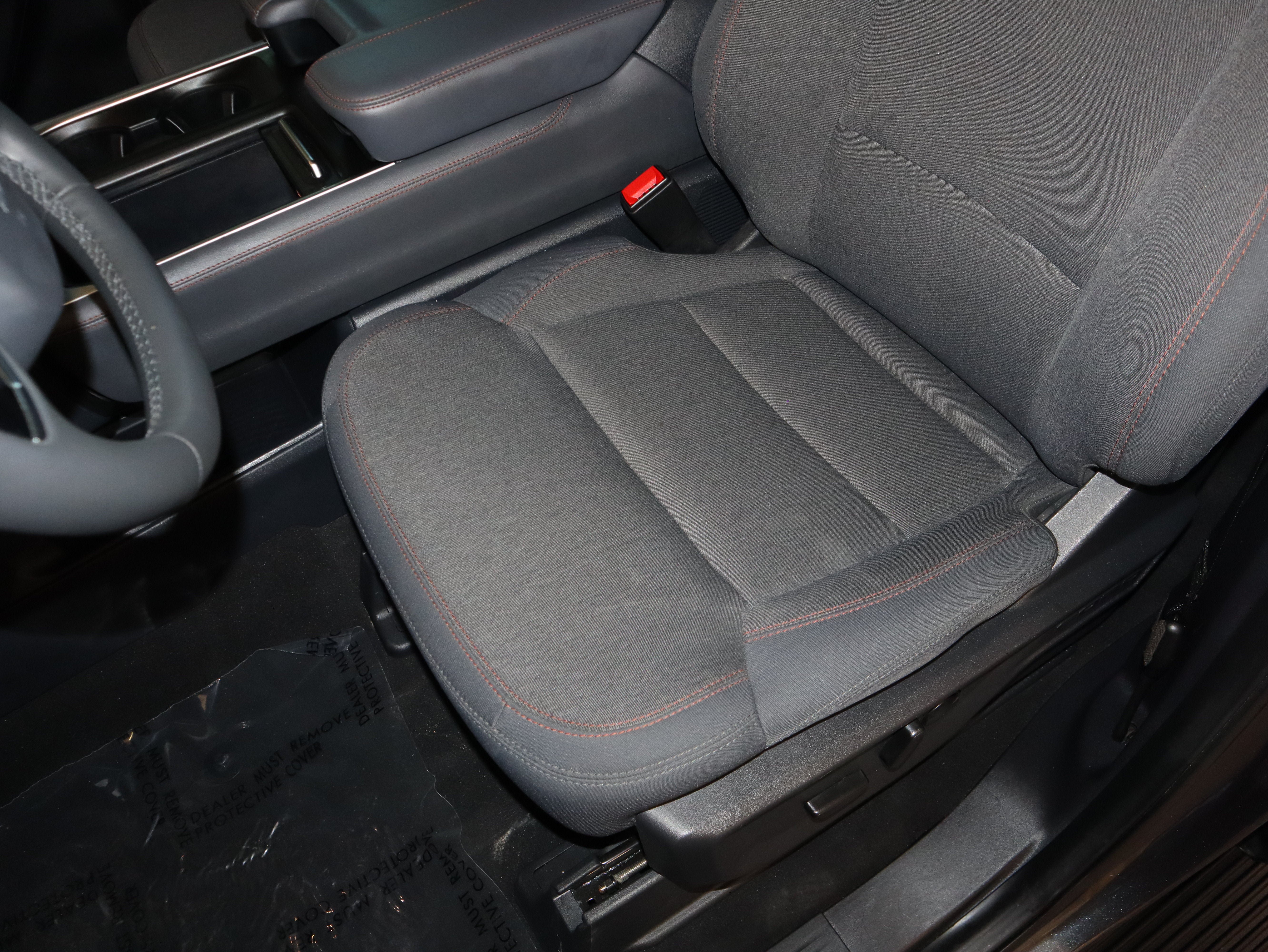 Certified 2025 Ford Expedition Active AWD/4WD image 35
