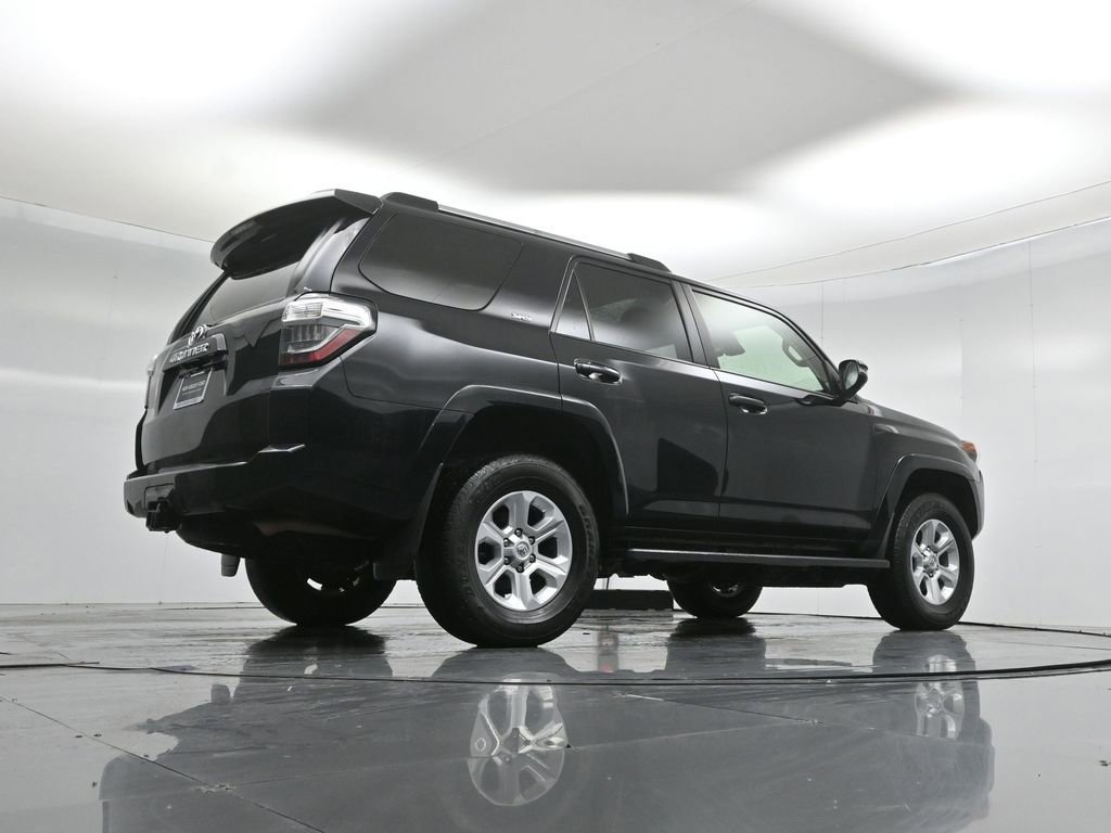 Used 2023 Toyota 4Runner SR5 Premium w/ Moonroof Package image 13