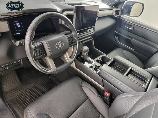 Used 2025 Toyota Tundra Limited AWD/4WD image 12