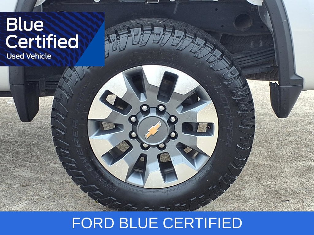 Used 2023 Chevrolet Silverado 2500 Custom w/ Custom Value Package AWD/4WD image 30