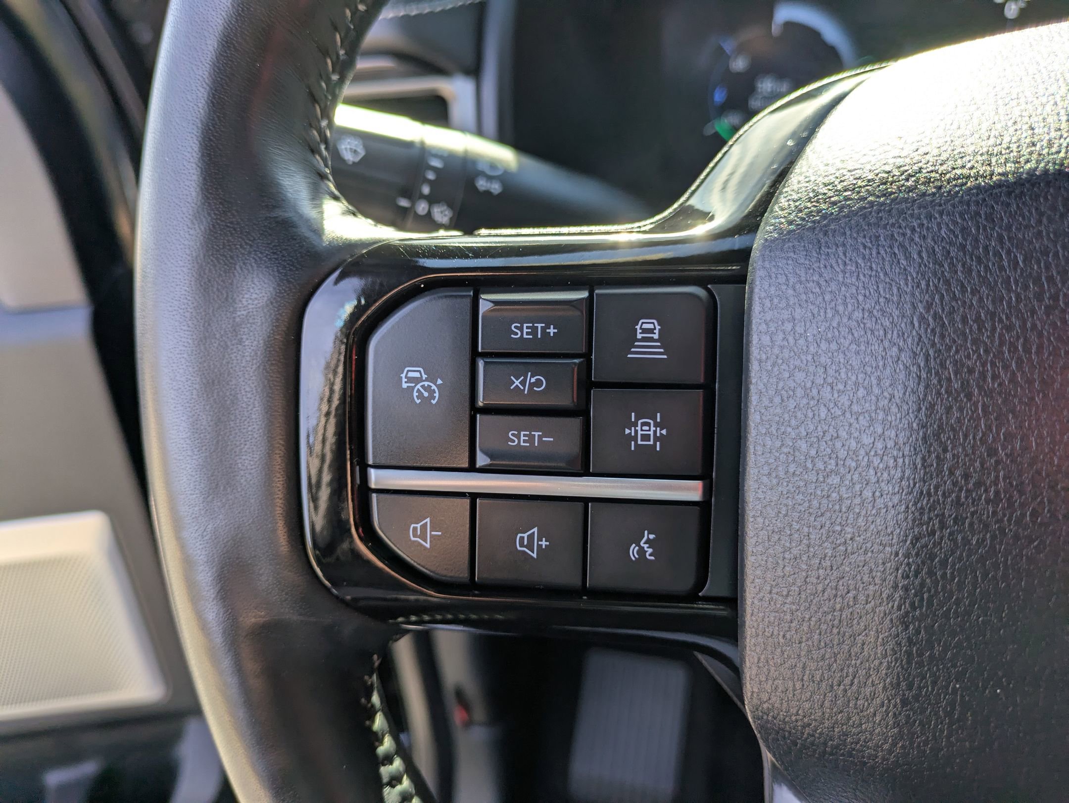 Certified 2024 Ford F150 Lightning Platinum image 20