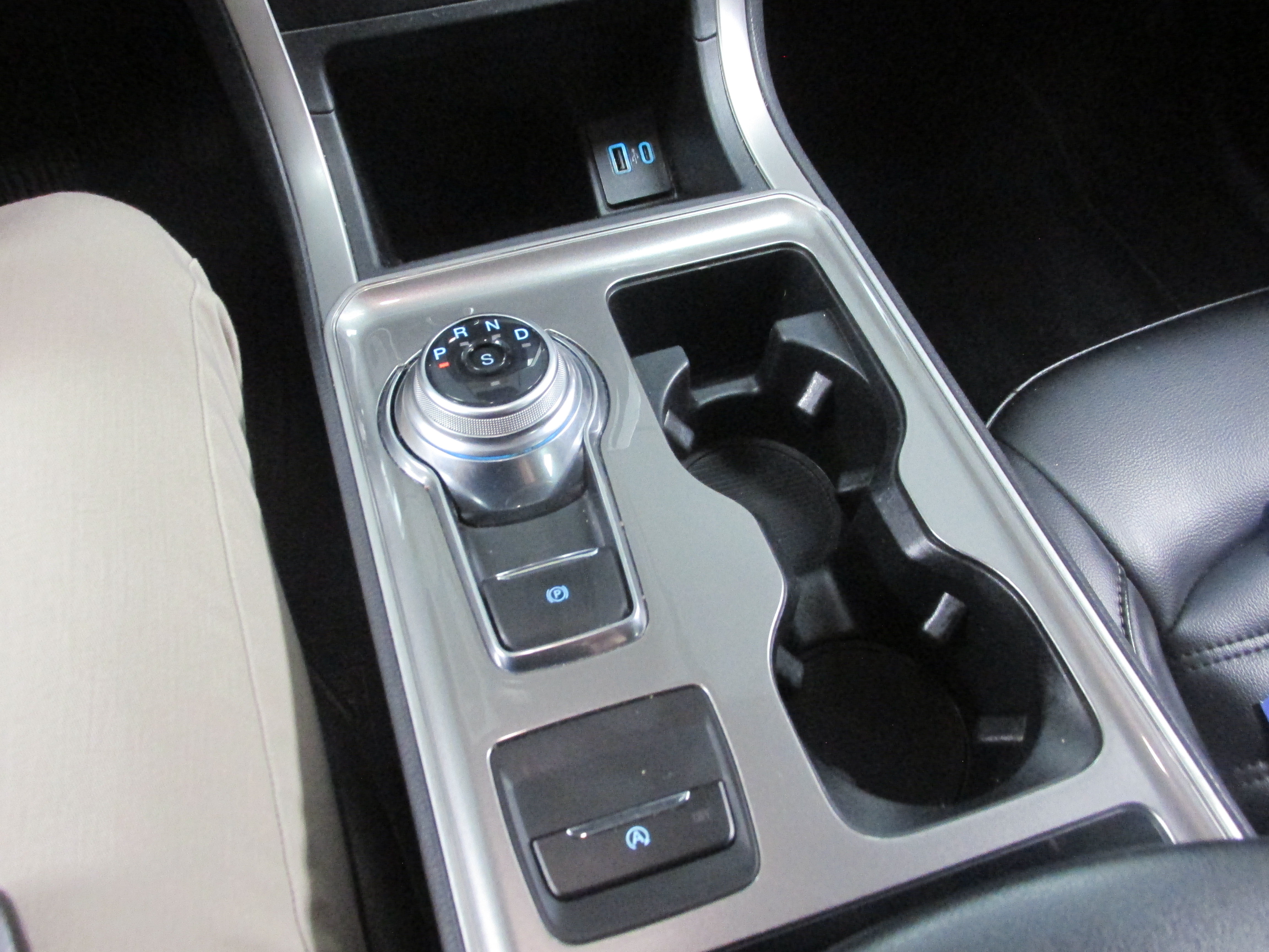 Certified 2024 Ford Edge SEL AWD/4WD image 40