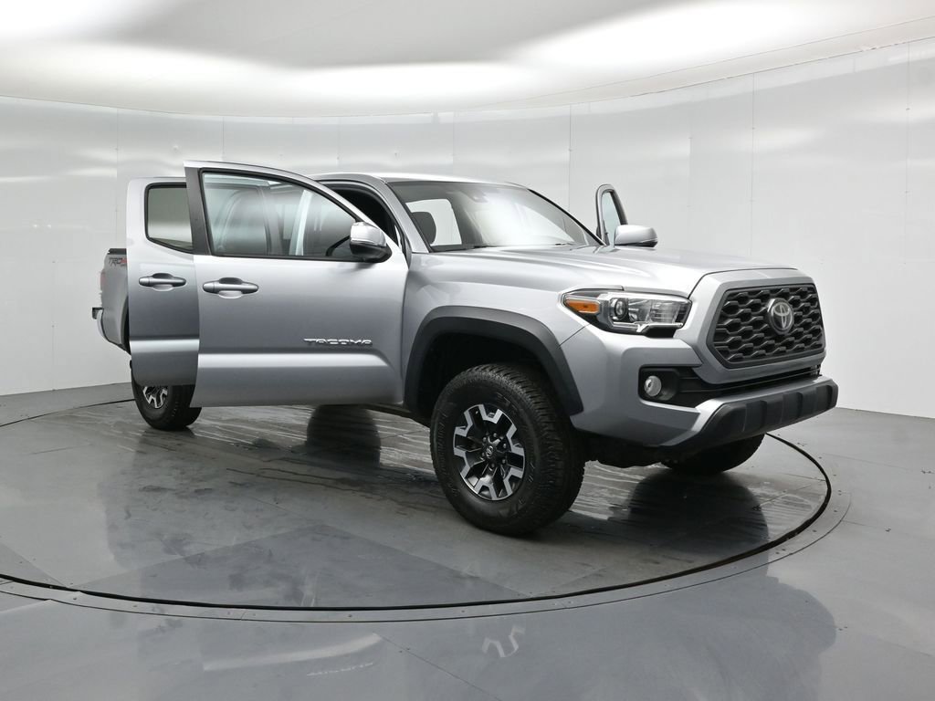 Used 2020 Toyota Tacoma TRD Off-Road image 27