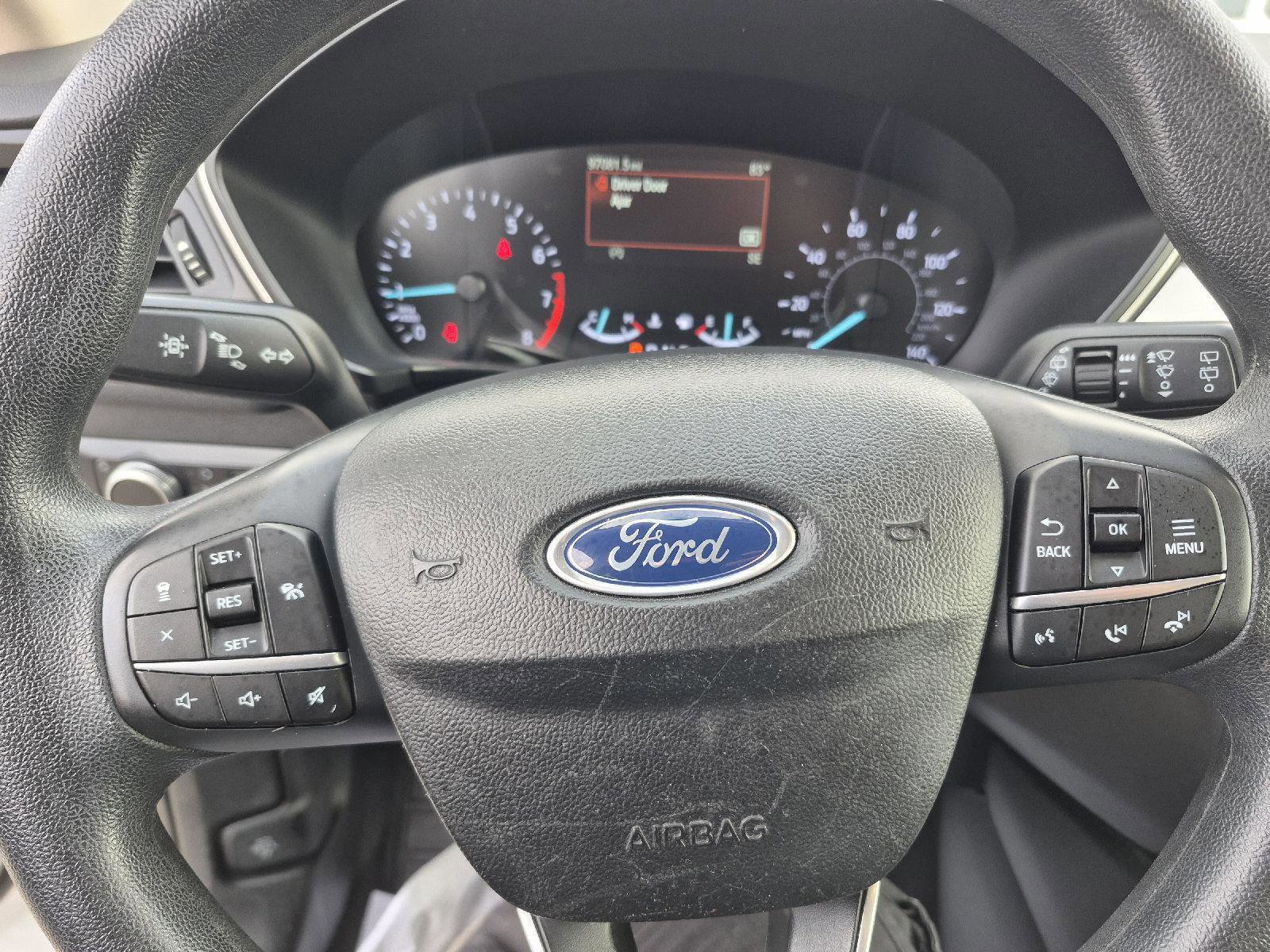 Certified 2020 Ford Escape SE image 8