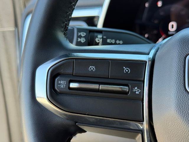Used 2024 GMC Canyon Elevation w/ Convenience Package AWD/4WD image 14