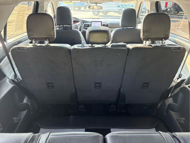 Certified 2024 Ford Explorer XLT w/ Equipment Group 202A AWD/4WD image 8