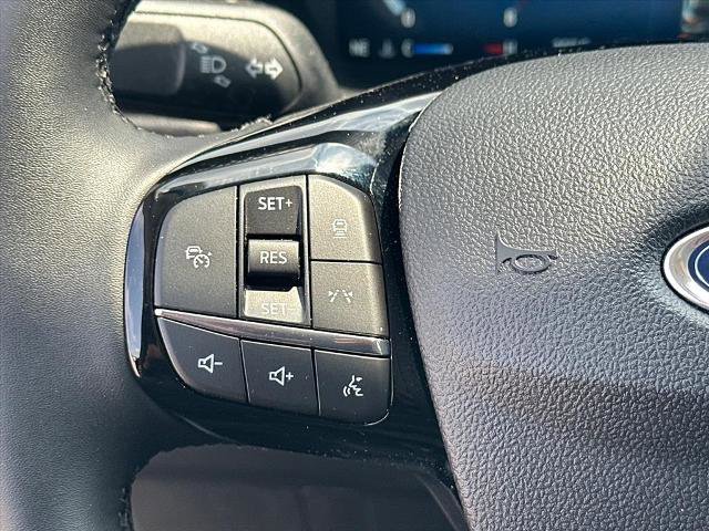 Certified 2025 Ford Escape Active w/ Active Premium Tech Pack FWD image 22