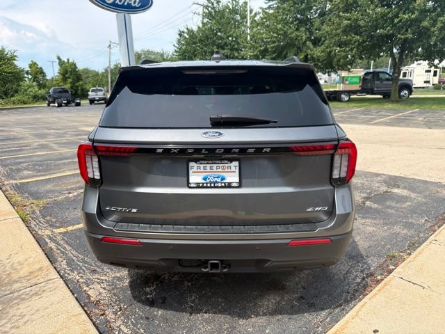 Certified 2025 Ford Explorer Active AWD/4WD image 6