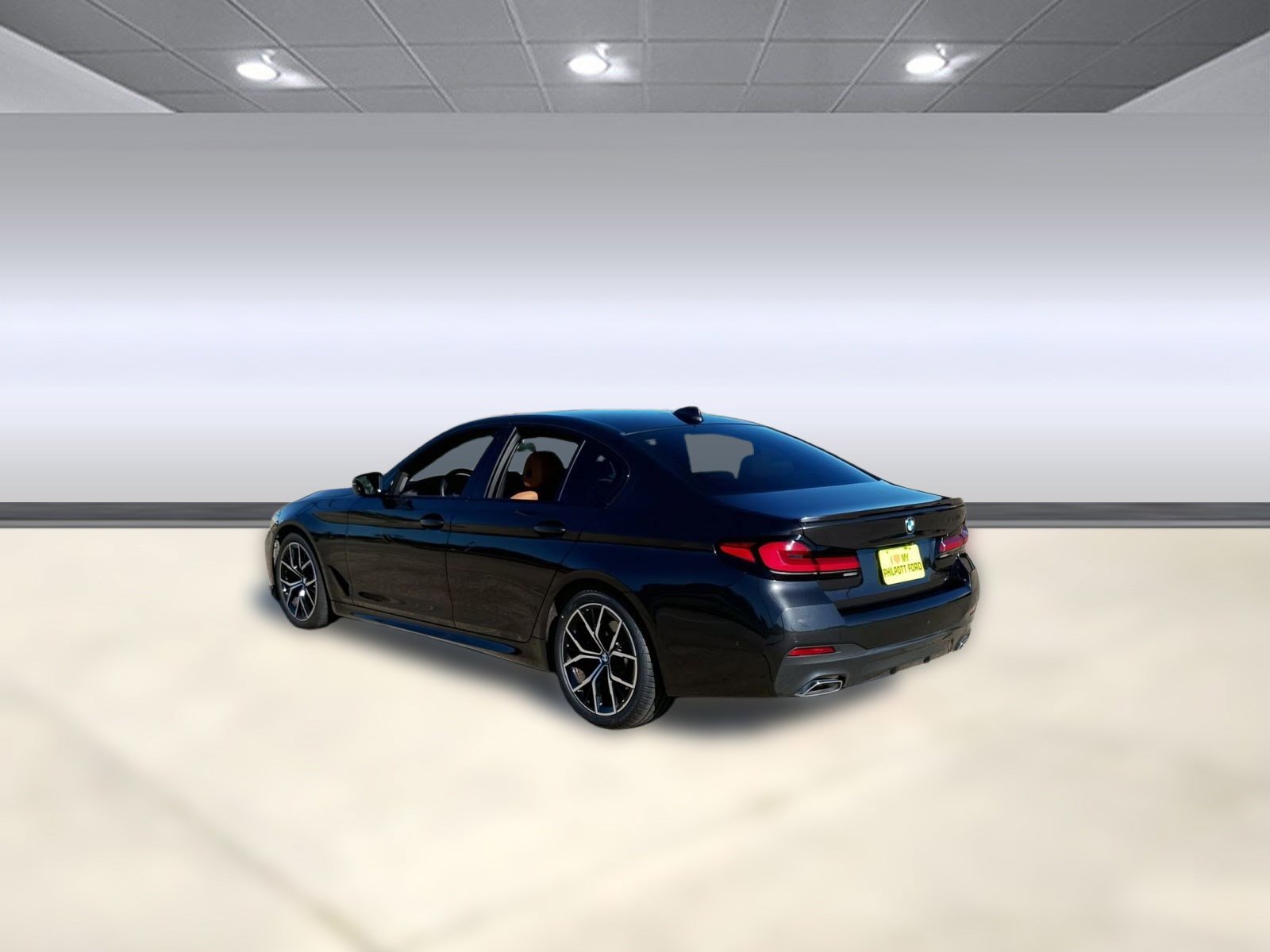 Used 2023 BMW 530i 530i w/ M Sport Package image 3