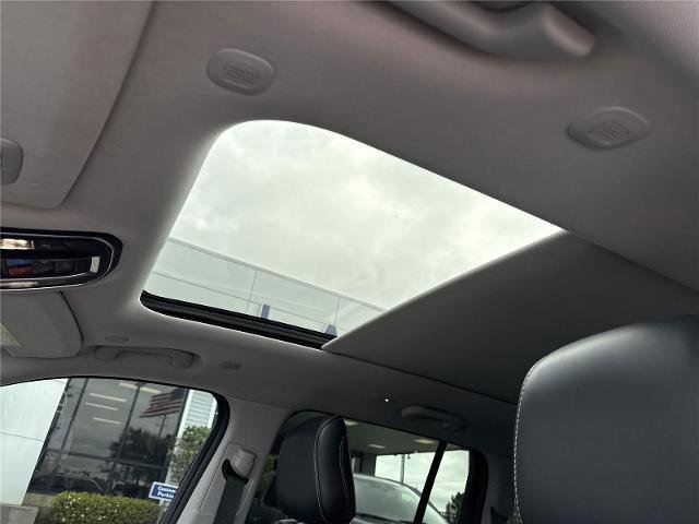 Used 2022 Jeep Grand Cherokee Limited w/ MOPAR Finishing Package image 10